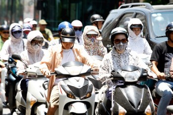 Nắng nóng gia tăng ở Bắc Bộ