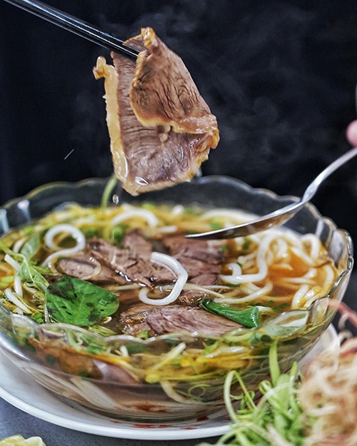 ve dep cua viet nam tren bao anh