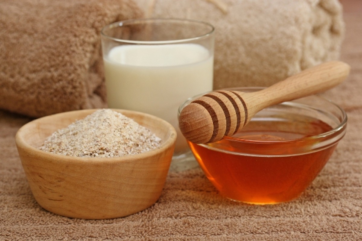 Thời điểm phù hợp uống mật ong trong ngày