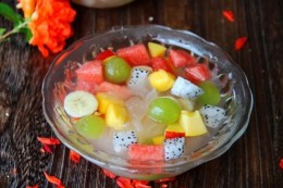Cách nấu chè trái cây giải nhiệt mùa hè