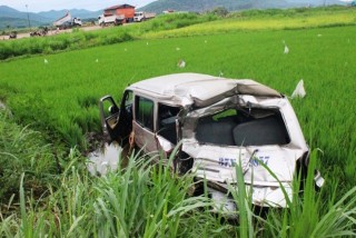 Nghệ An: Xe tải gây tai nạn, 5 người thương vong