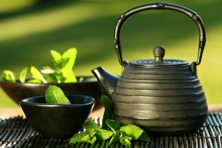 Cẩn thận khi dùng trà xanh không đúng cách!