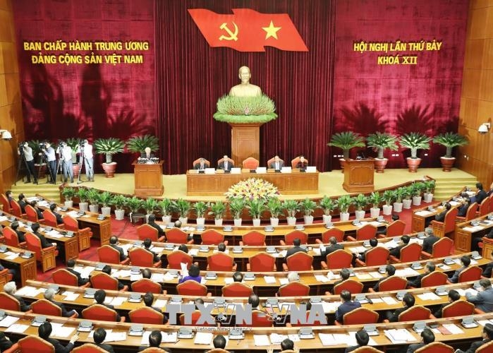 toan van nghi quyet trung uong 7 khoa xii ve cai cach chinh sach bao hiem xa hoi