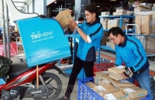 vi sao lazada tiki lo khung nhieu nam