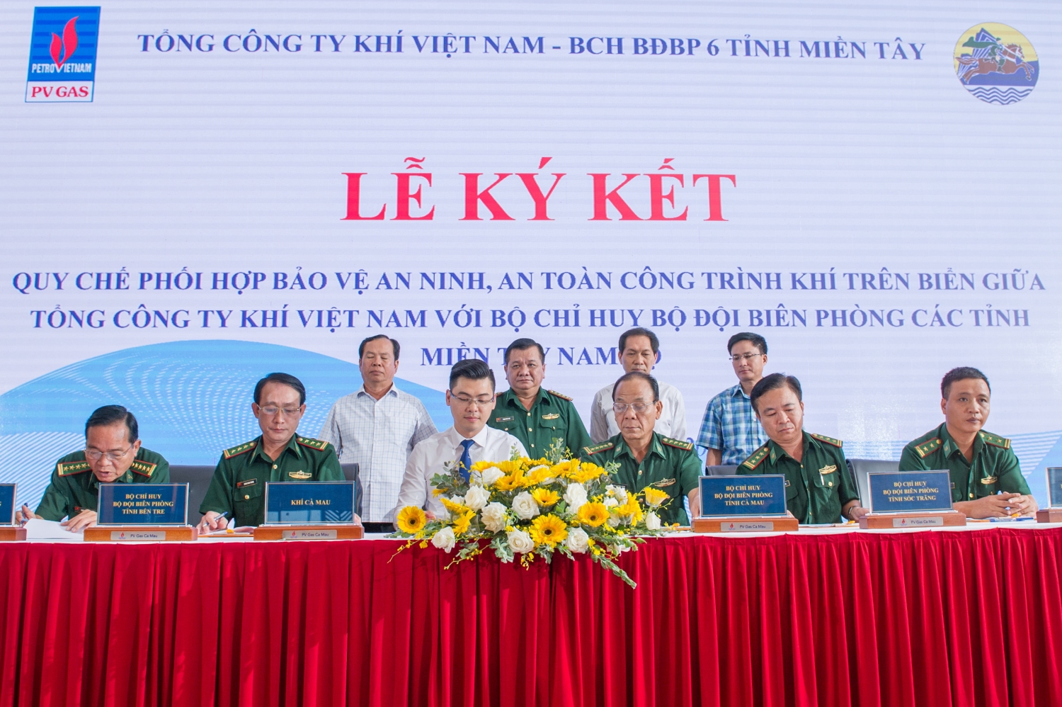 phoi hop dam bao tot an ninh an toan cong trinh dau khi 508648