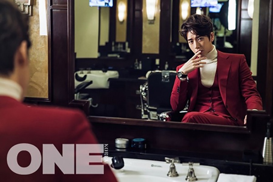 Park Hae Jin tái xuất trên tạp chí