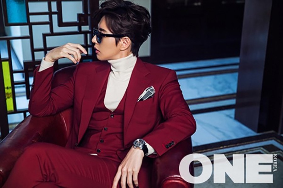 Park Hae Jin tái xuất trên tạp chí