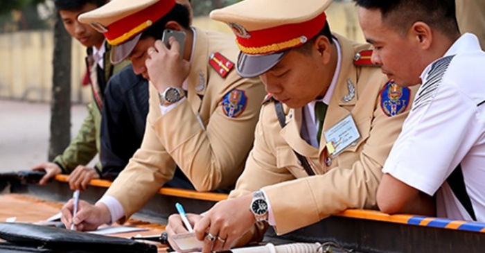 cuc phap che bo cong an nguoi dan doi kiem tra ke hoach cua canh sat la vo ly