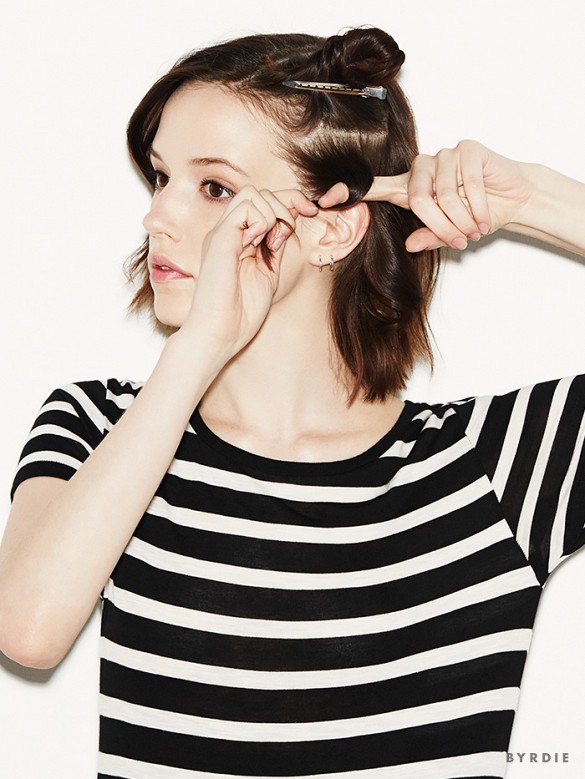 Hướng dẫn tạo kiểu xoăn tự nhiên cho nàng tóc ngắn