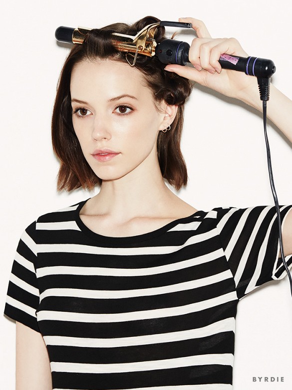 Hướng dẫn tạo kiểu xoăn tự nhiên cho nàng tóc ngắn