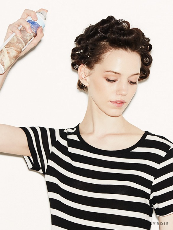 Hướng dẫn tạo kiểu xoăn tự nhiên cho nàng tóc ngắn