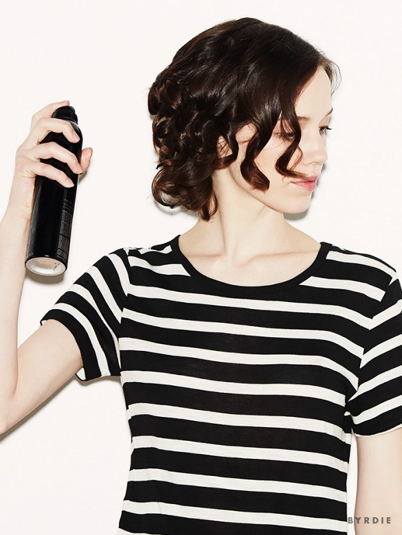 Hướng dẫn tạo kiểu xoăn tự nhiên cho nàng tóc ngắn