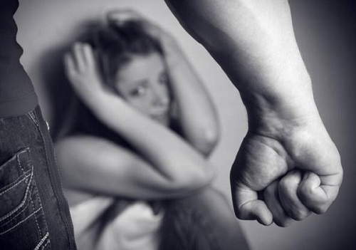 Chuyện khó tin nhưng có thật (số 50): Kinh hoàng 19 năm làm dâu và làm vợ