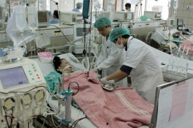 Phấn đấu làm tròn bổn phận của một thầy thuốc