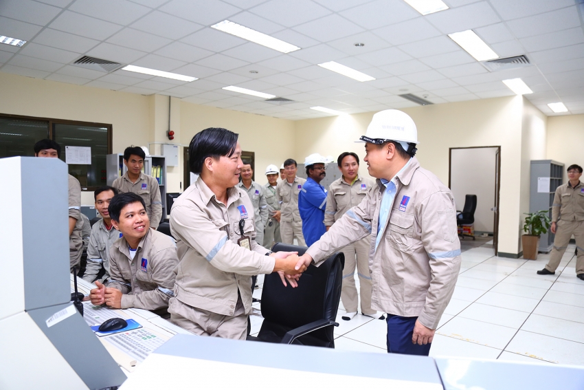chu tich hdtv pvn tran sy thanh lam viec tai nha may dam phu my