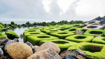 Xóm Rớ: Sau thiên tai bỗng thành... thắng cảnh