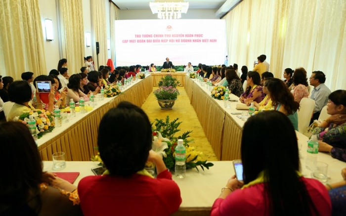thu tuong gap mat cac nu doanh nhan viet