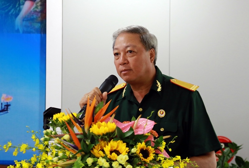 xay dung hoi ccb pvep trong sach vung manh guong mau va nghia tinh