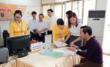 Đổi giấy phép lái xe qua bưu điện chỉ mất 15 phút