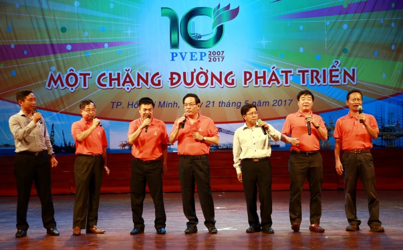 am vang pvep 10 nam mot chang duong phat trien