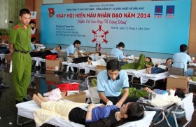 Ngày hội hiến máu nhân đạo 2014: “Nghĩa cử cao đẹp vì cộng đồng”