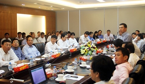 Lãnh đạo Petrovietnam làm việc tại phía Nam