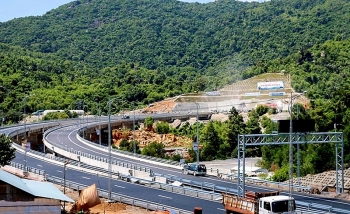 Thông xe hầm Đèo Cả nối Phú Yên - Khánh Hòa