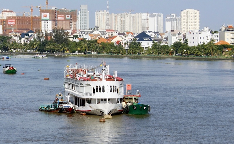 Giao quyền quản lý bến thủy nội địa để phát triển du lịch giao quyen quan ly ben thuy noi dia de phat trien du lich