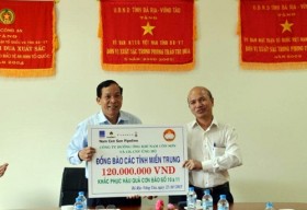 Đường ống khí Nam Côn Sơn ủng hộ đồng bào miền Trung
