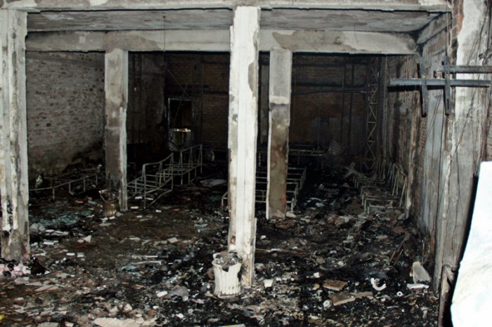 TP HCM: Hỏa hoạn thiêu rụi quán cà phê