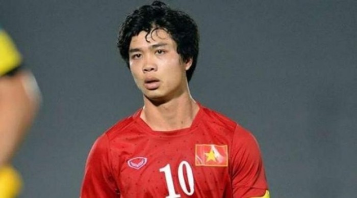 xuan truong viet lai khai niem moi cho bong da dna