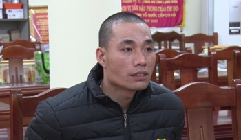 Bắt đối tượng truy nã trong đường dây mua bán 2.000 bánh heroin