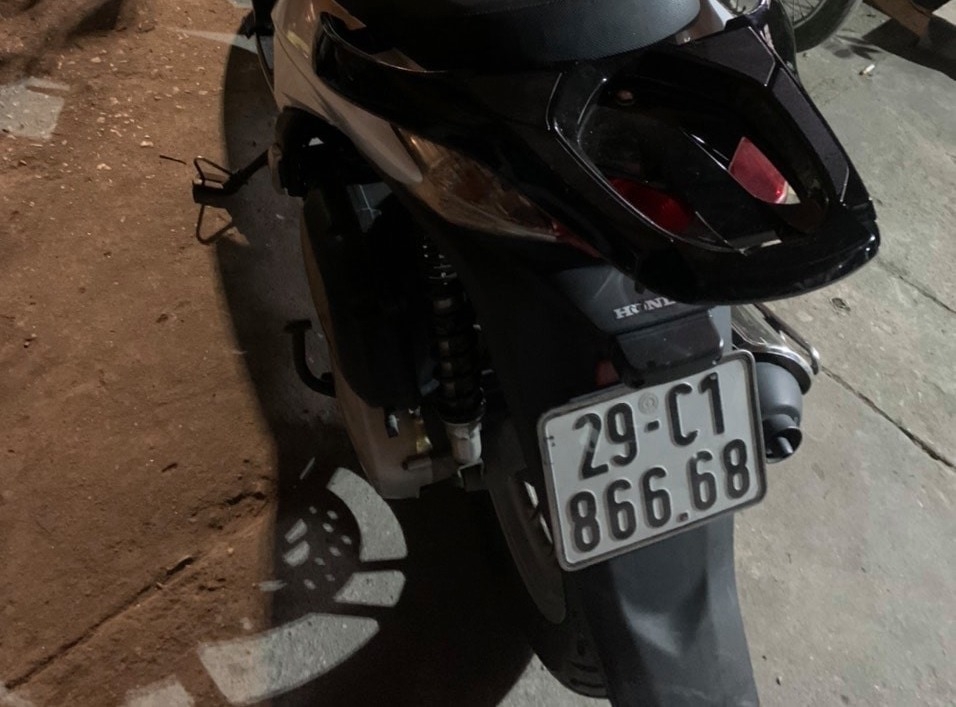 ha noi tim duoc xe sh mat trom nho canh sat 141