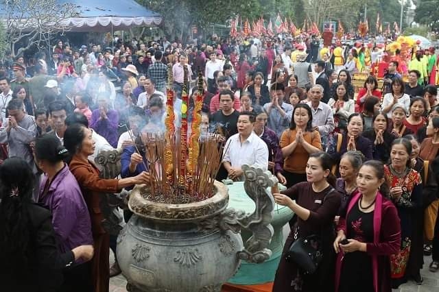 phu tho canh bao viec loi dung nhan tien cong duc tai den mau au co