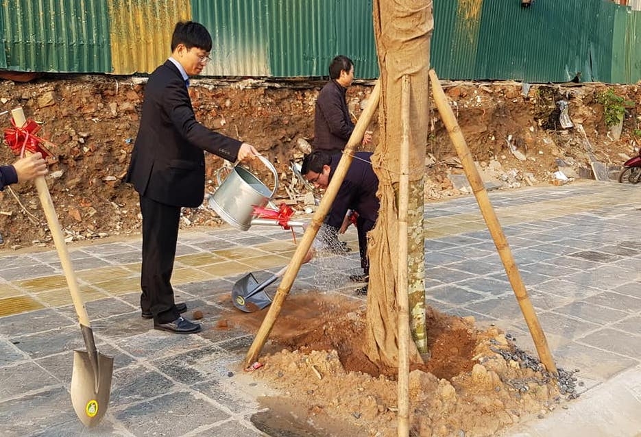 ha noi quan cau giay huyen hoai duc phat dong tet trong cay