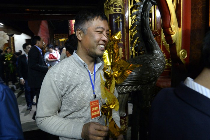 canh hon loan o den tran gio khai an