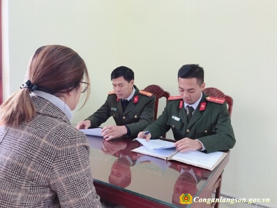 phat 12 trieu dong voi facebooker tung tin that thiet ve dich benh corona