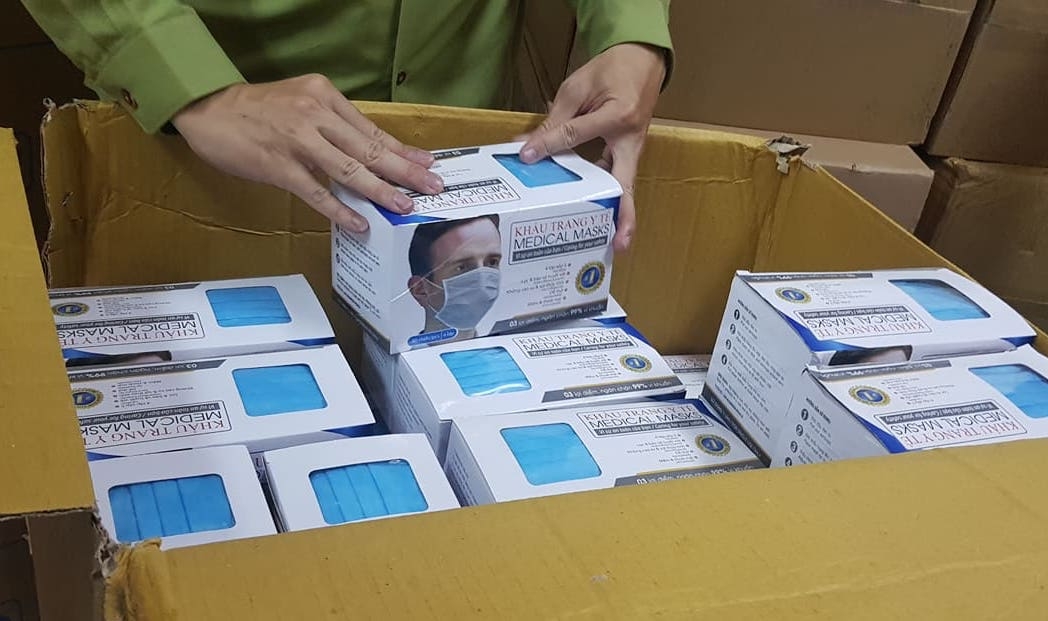 ha noi thu giu 90000 chiec khau trang y te