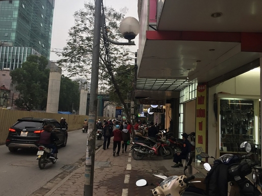 chum anh ha noi truoc gio g ra quan lay lai via he