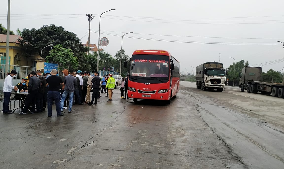 quang ninh do than nhiet khai bao y te toan bo cong dan vao tinh