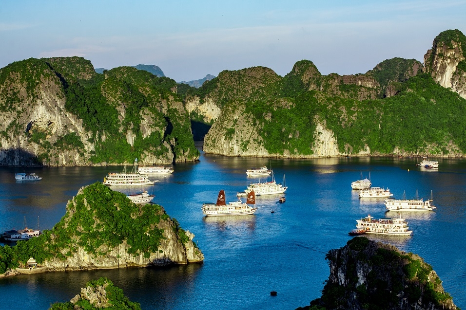 bao-quoc-te-chon-vinh-ha-long-la-ky-quan-thien-nhien-dep-nhat-the-gioi