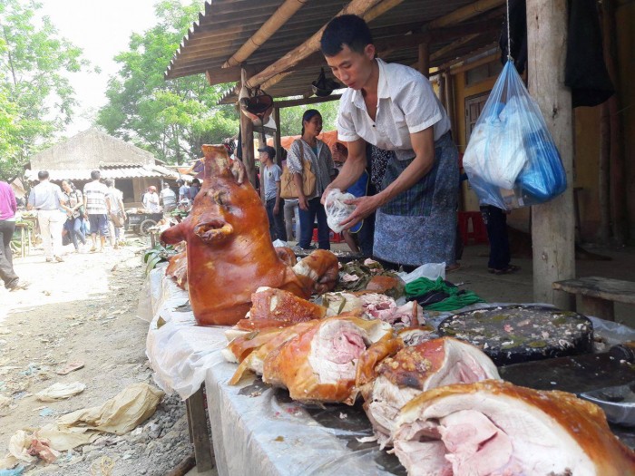 Lễ hội 'hóa kiếp lão trư' ở Lạng Sơn le hoi hoa kiep lao tru o lang son