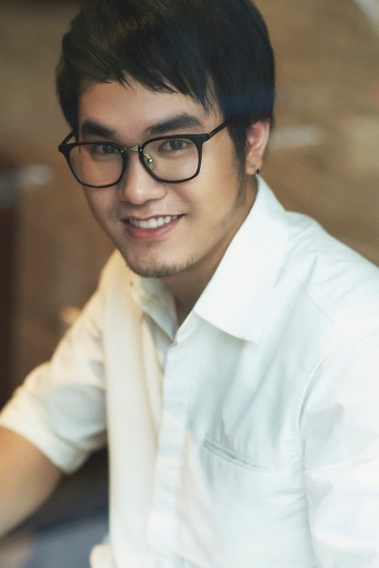 nhac si khac hung vui khi duoc cong chung nhin nhan