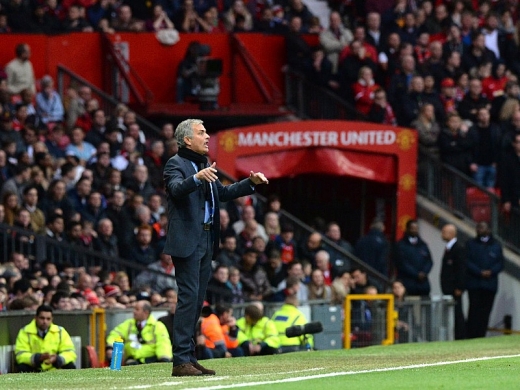 ajax amsterdam va manchester united hai hinh thai mot noi niem