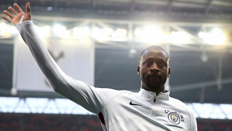 tie n ve yaya toure se chia tay manchester city va o cuo i mu a gia i