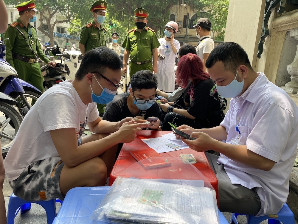 Hà Nội yêu cầu xử lý nghiêm người vi phạm quy định phòng dịch Covid-19