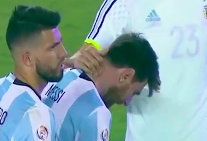 video messi khoc nuc no vi da hong penalty