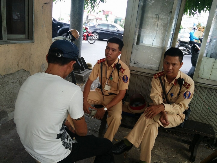 thua ca do bong da 200 trieu thanh nien nhay cau tu tu
