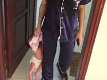 ba cong an bi ky luat vi danh dan toac dau