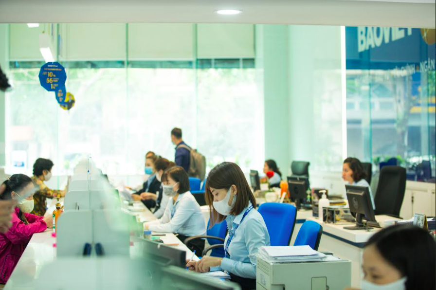 Tập đoàn Bảo Việt (BVH): 5 năm liên tiếp được vinh danh tại ASRA, 9 năm liên tiếp trong Top 50 công ty niêm yết tốt nhất Việt Nam (Forbes)